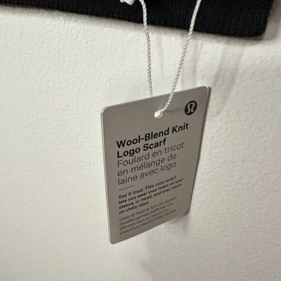 NWT Lululemon Wool-Blend Knit Logo Scarf - Picture 4 of 6